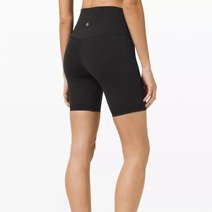 Lululemon bike short size 4